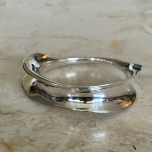 Freeform Modernist Chunky Silver Plated Bangle Bracelet